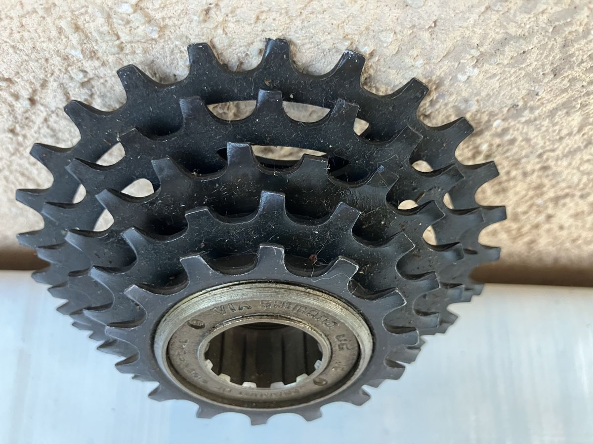 Shimano Pezzi di ricambio: Shimano UG Schraubkranz 5-fach – Usato da Trimbach venduto da cendira 2