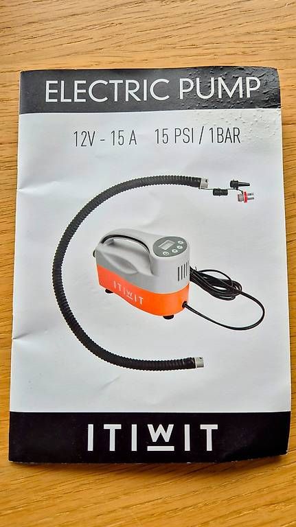 Pompes et pièces: Pompe électrique pour paddle gonflable. Prix à discuter. – D'occasion à La Chaux-de-Fonds par danydeneuch 4
