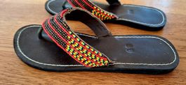 Massai Perlen Sandalen aus echtem Leder, Grösse 38