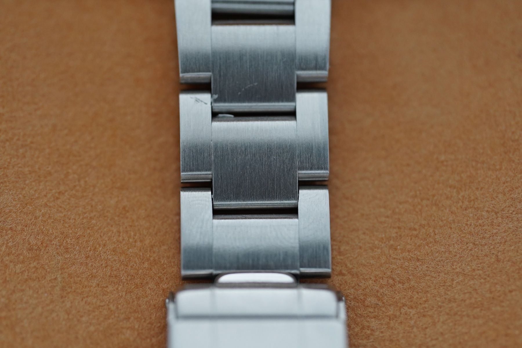Rolex Orologi: Rolex Explorer 16570 "Polar Dial" – Usato da Nebikon venduto da Mr.Watchseller 7