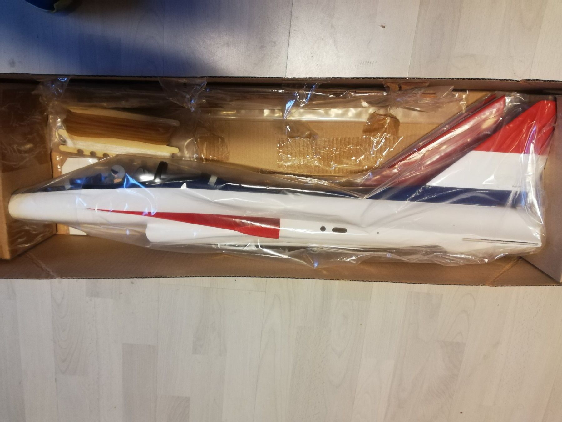Modellismo RC: Electrifly F-16 Fighting Falcon Bausatz – Nuovo e nell'imballaggio originale da Flüh venduto da AMS-Modellbau 4