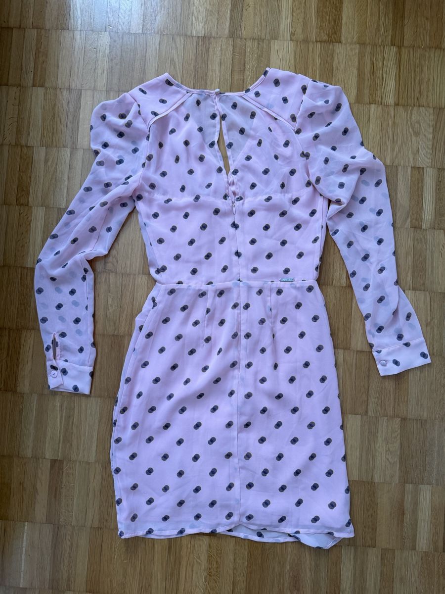 Guess Robes: Kleid rosa GUESS Grösse S  – D'occasion à Jona par Good_luck_ 3