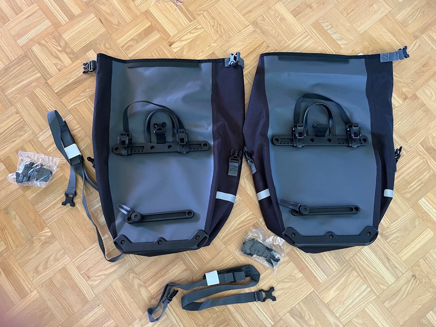 Taschen: 2 Stoic - GranvikSt. Back Pannier 22 - Gepäckträgertaschen – Neu (gemäss Beschreibung) aus Meilen von Mofline 1