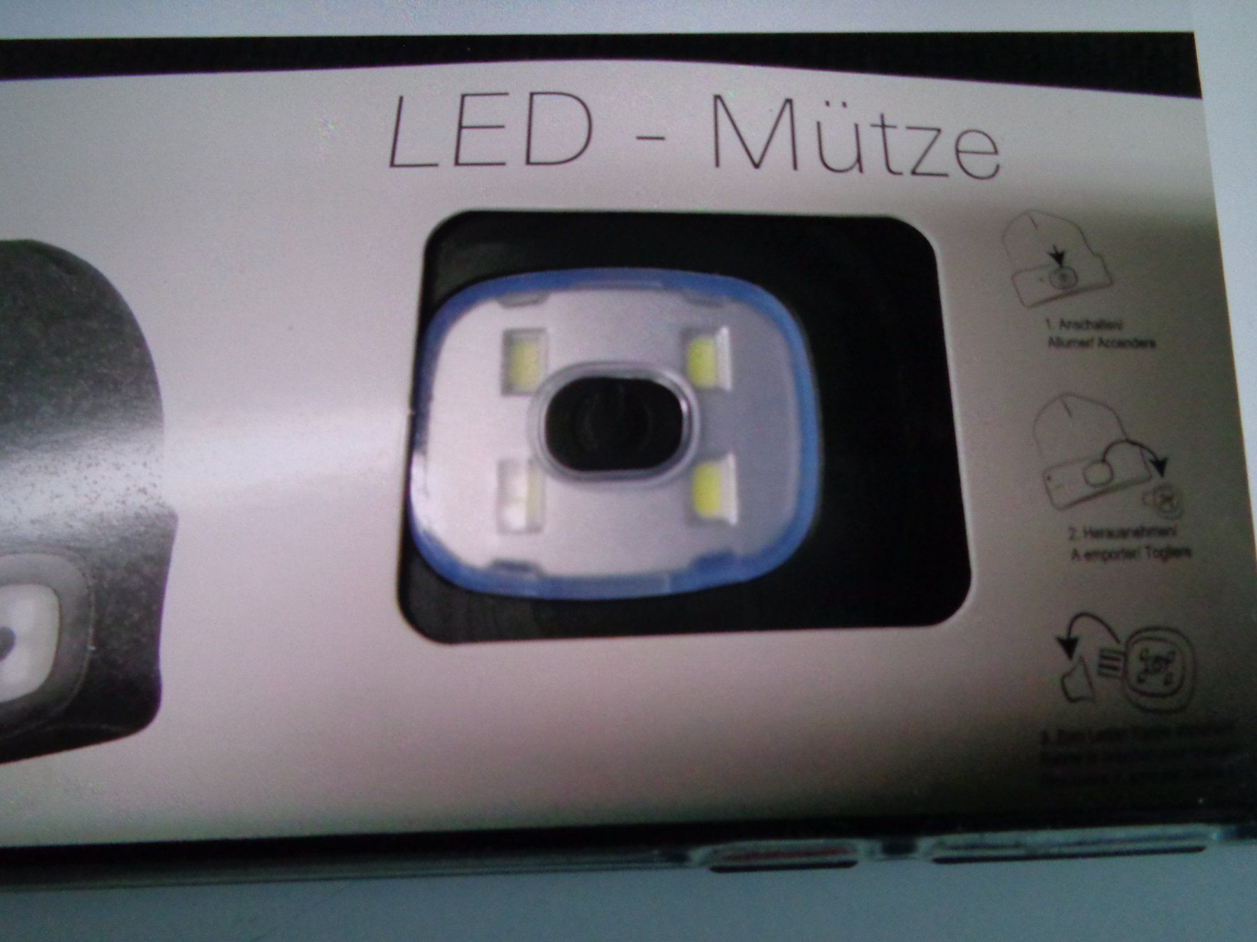 Chapeaux, bonnets & casquettes: LED Mütze schwarz One Size – Neuf avec emballage d'origine à Liestal par Gecko16 2