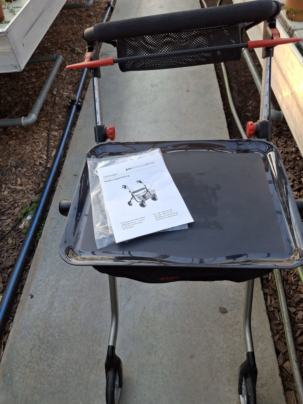 Gehhilfen: Rollator – Gebraucht aus Witterswil von nel_5f7c