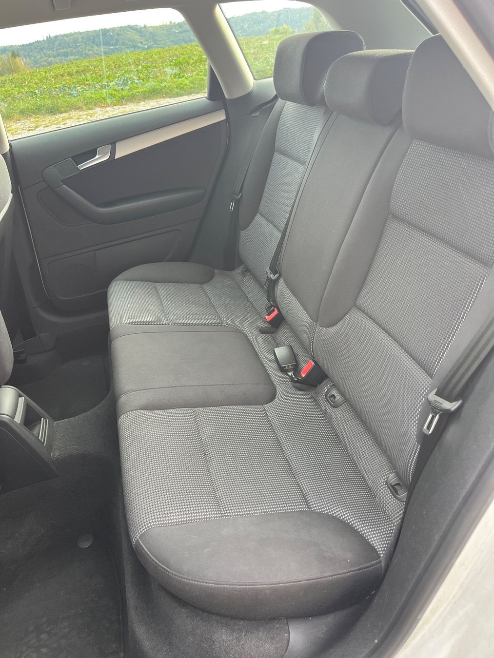Audi Autos: Audi A3 1.6 TDI Attraction – Gebraucht aus Schaffhausen von isa_75rk 7