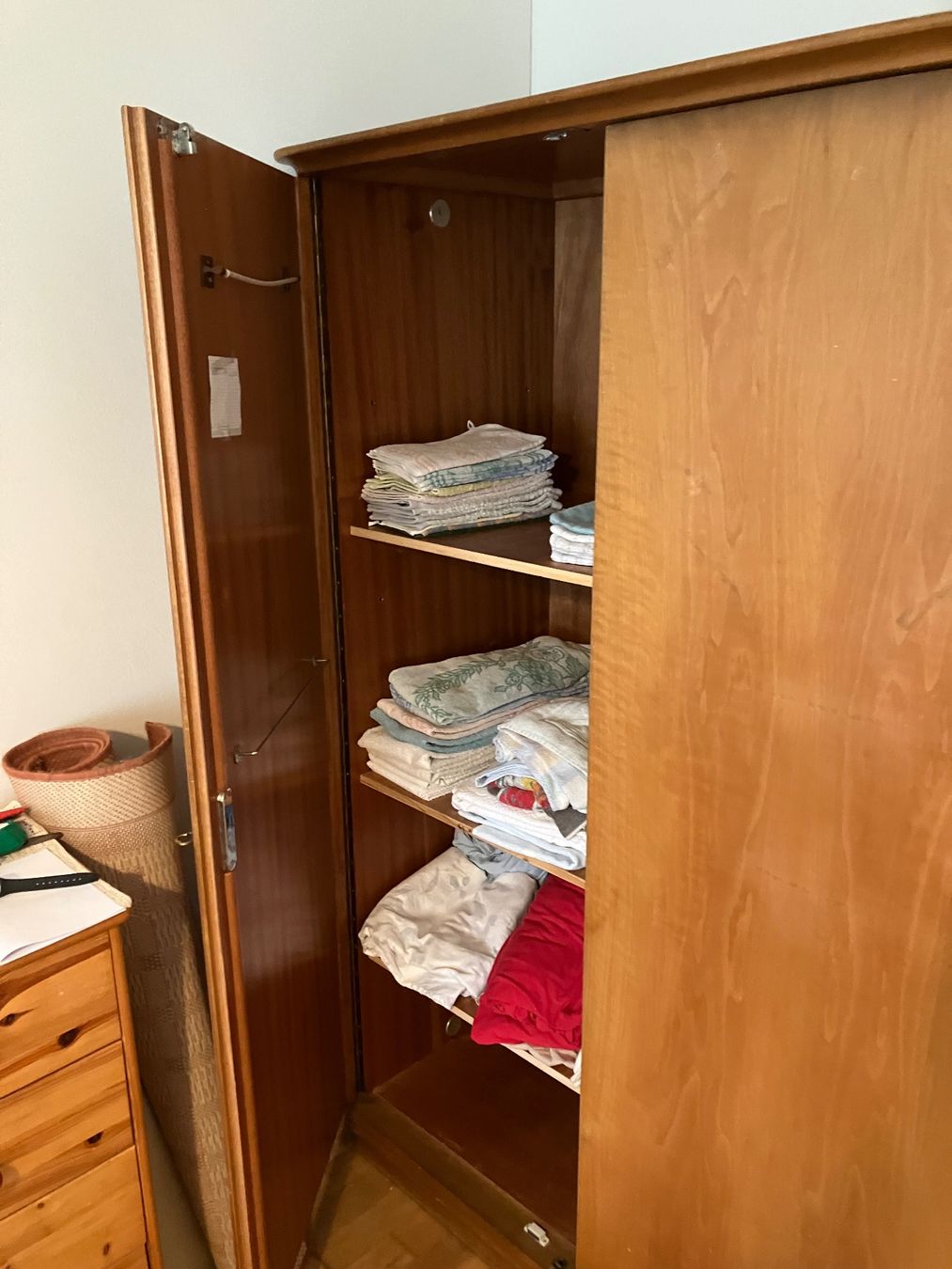 Armadi: stabiler Schrank ab 1 CHF – Usato da Erlenbach im Simmental! venduto da Simmentaler-Perlen 3