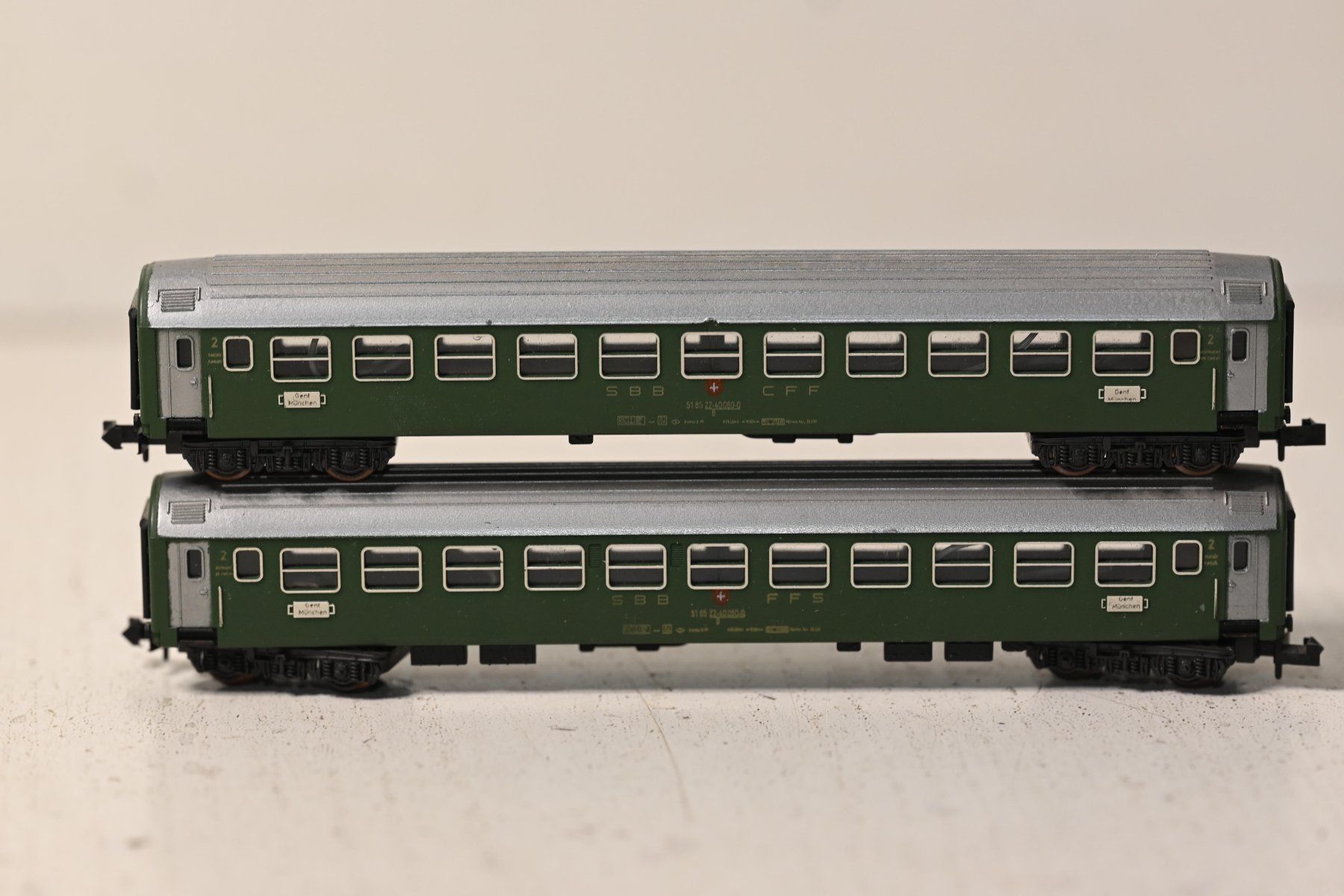 Trix Trains électriques: 2 SBB CFF Personenwagen Minitrix  Spur N – D'occasion à Laupen ZH par Zmoewe