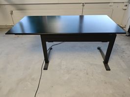 Schreibtisch,  Schwarz, Metall Gestell, Büro