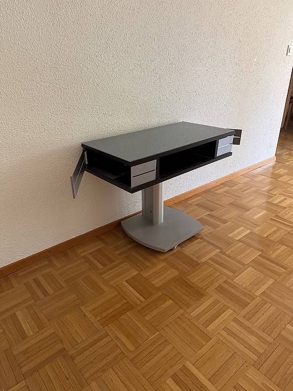 Mobili TV: TV Möbel – Usato da Bürglen TG venduto da Darling6 1
