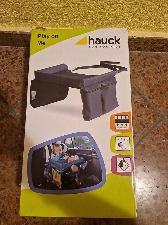 Auto-Kindersitze: Kinder Autositz Spieltisch – Neu und originalverpackt aus Zürich von pm00