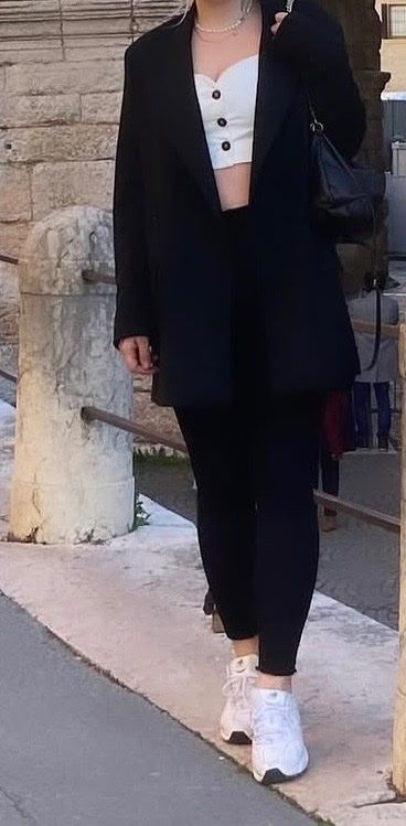 Zara Giacche: Zara Oversize Blazer grösse xs-s – Usato da Basel venduto da BSLina 2