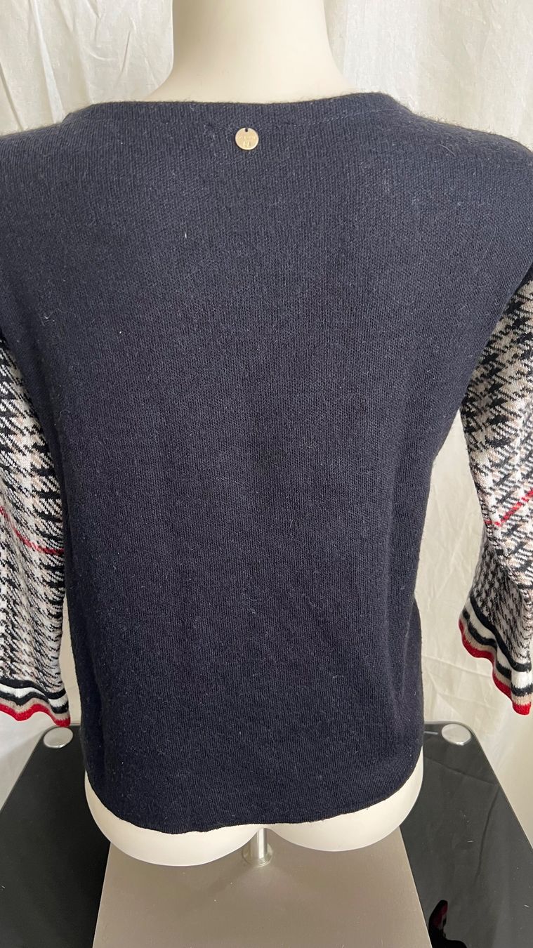 Rich & Royal Maglioni & Felpe: RICH%ROYAL PULLOVER GR. 38 – Usato da Pfäffikon ZH venduto da Ruth8 2