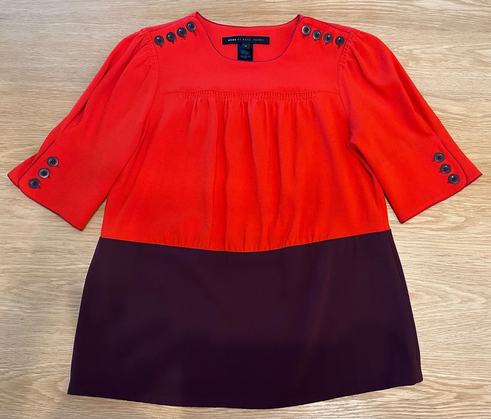 Marc Jacobs Chemisiers: Marc Jacobs Bluse Damen Rot Gr. 34/36/S – D'occasion à Zürich par boma.dr