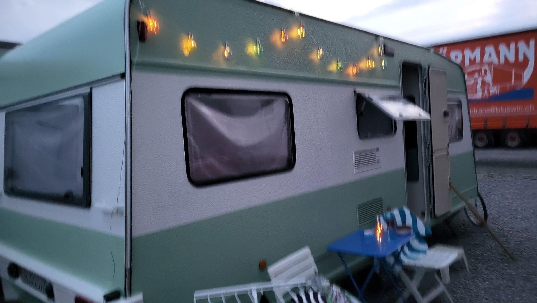 Bürstner Camping Fahrzeuge: Wohnwagen Bürstner City TK 480 – Gebraucht aus Zürich von Zimmerli07 8