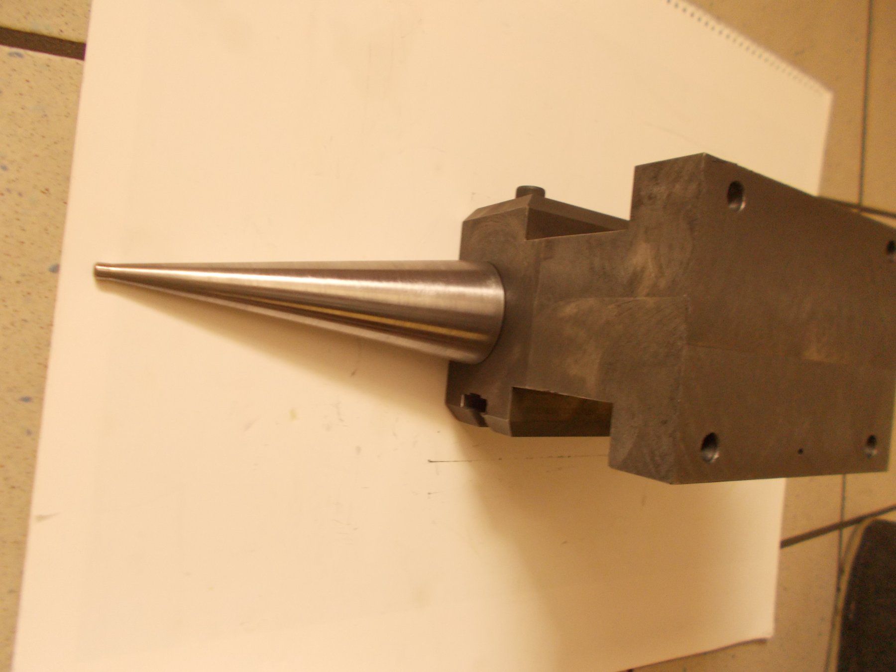 Attrezzi da lavoro: KLEINER AMBOSS METALL. 18 Kg. – Nuovo (secondo la descrizione) da Romanshorn venduto da Legere8 7