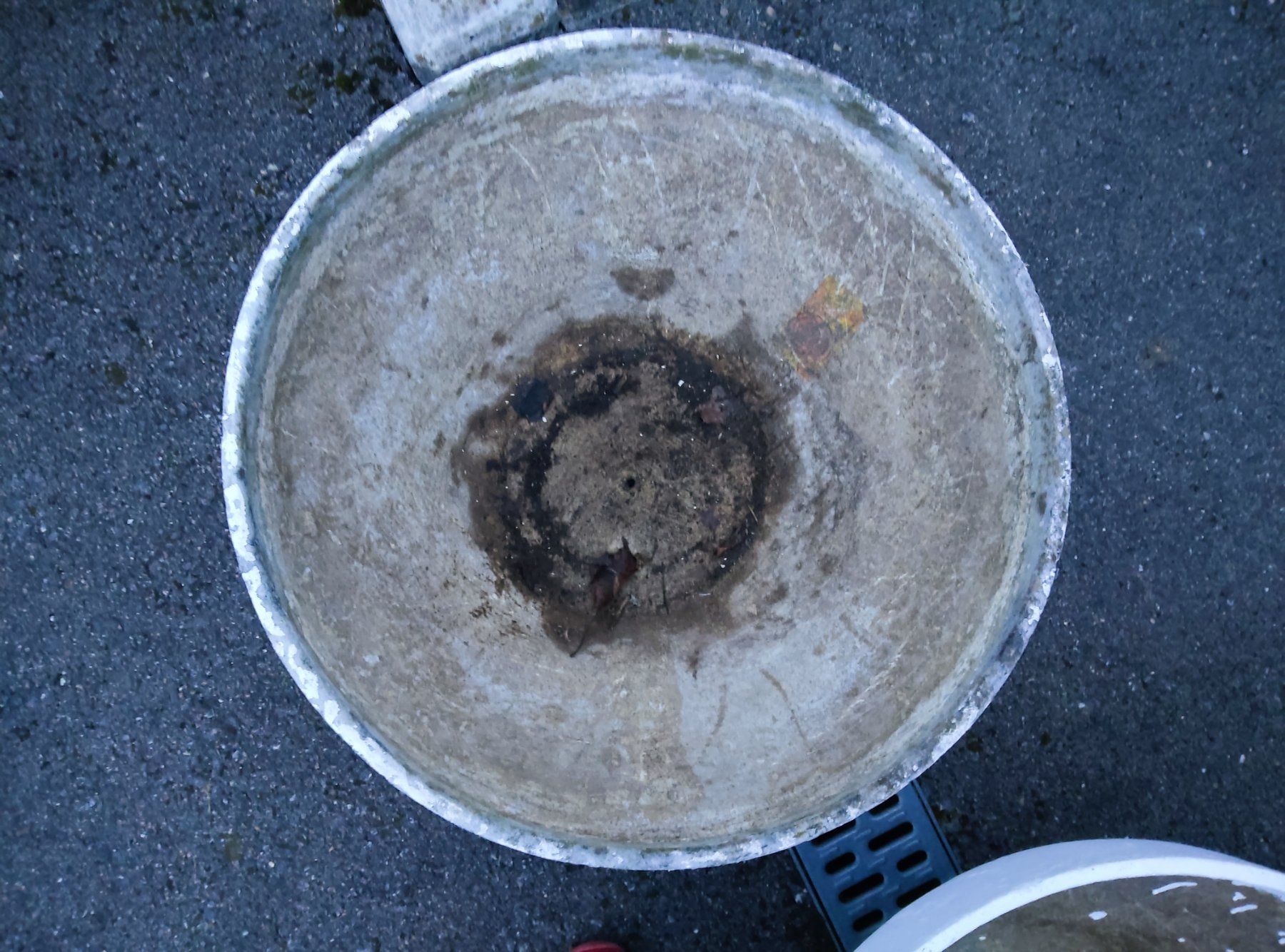 Eternit Vasi per fiori: 2 Jolis pots anciens, steintrog, après 1991 – Usato da Vicques venduto da prairie0809 2