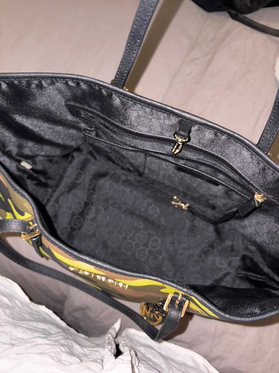 Michael Kors Borse da donna: Michael Kors Tasche – Nuovo e nell'imballaggio originale da Niederhasli venduto da mer_blq8 1