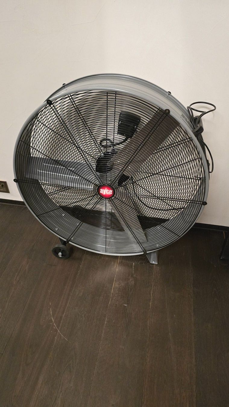 Ventilatoren: Ayce Bodenventilator 51cm – Gebraucht aus Zürich von mes_2bdd