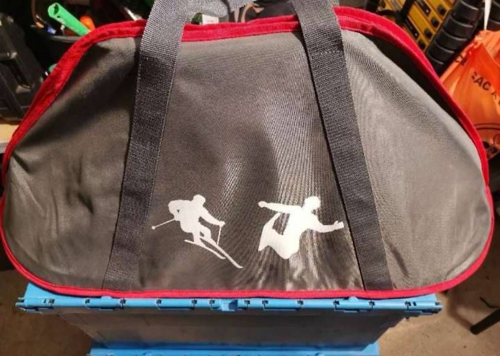 Dachträger: porte ski snow magnétique – Gebraucht aus Botterens von laurey38 2