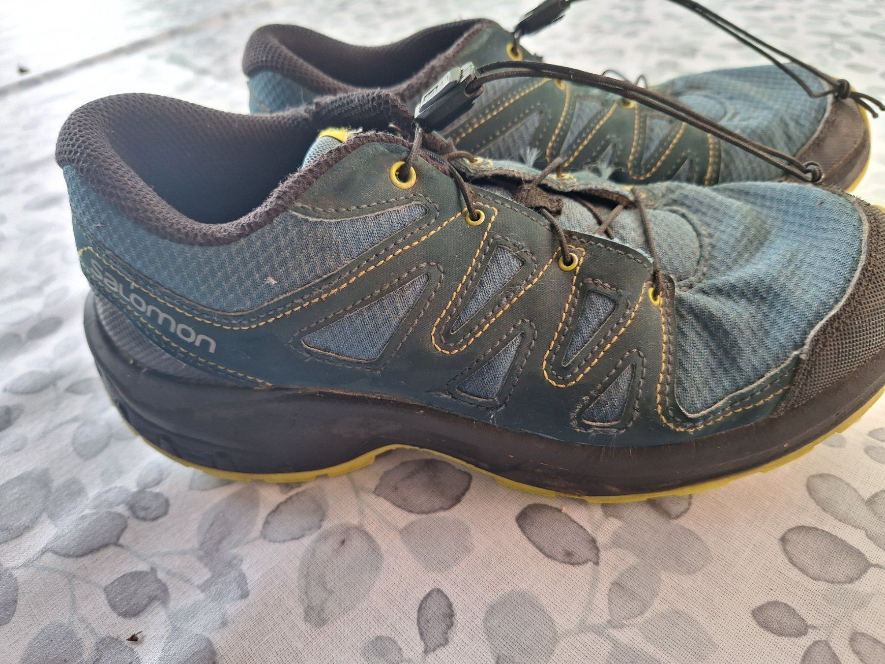 Salomon Schuhe für Jungen: Kinderwanderschuh Salomon Gr. 37 – Gebraucht aus Malters von Pajas81 1