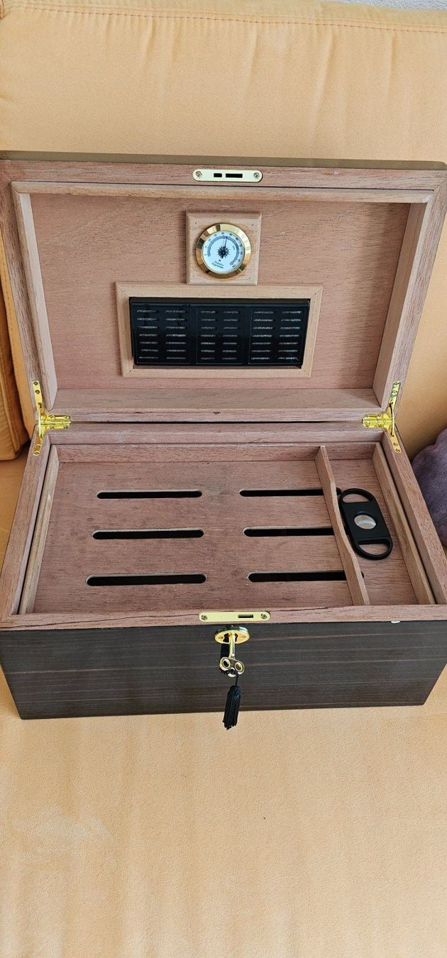Humidore: Humidor – Gebraucht aus Rüti / ZH von Diver40 2
