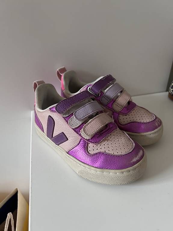 Scarpe per ragazze: Veja Pink Grösse 28 – Usato da Wettingen venduto da avehr