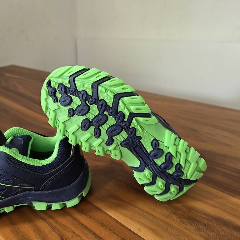 46 Nord Chaussures garçon: Wanderschuhe 46N - Grösse 29 – Neuf avec emballage d'origine à Hägendorf par PRvR 2