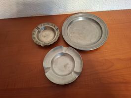 2 Zinn Aschenbecher, 1 Teller Deko Vintage Zinn