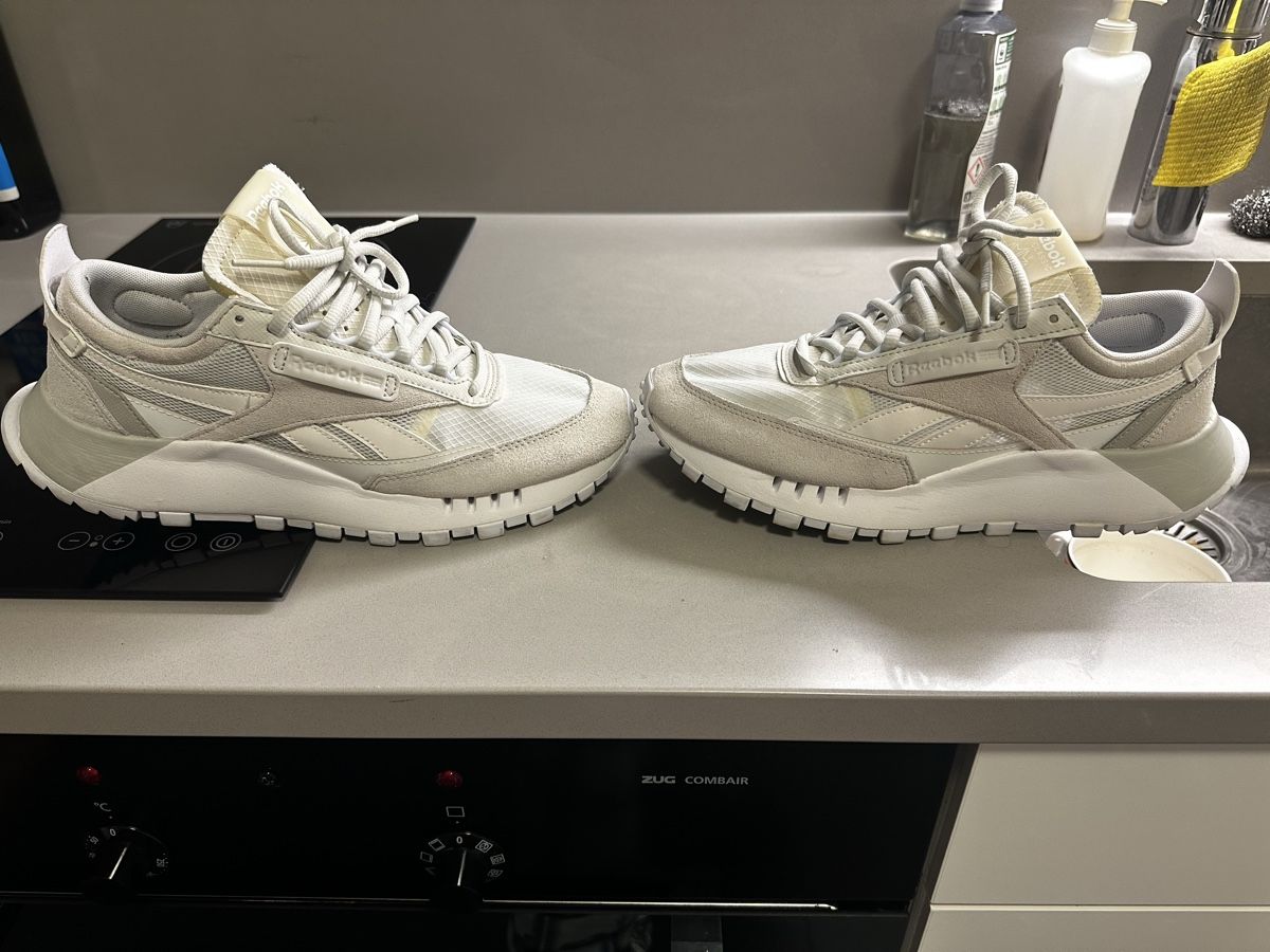 Reebok Scarpe da uomo: Reebok Classic Leather Legacy – Nuovo (secondo la descrizione) da Carouge GE venduto da cytoplan 2