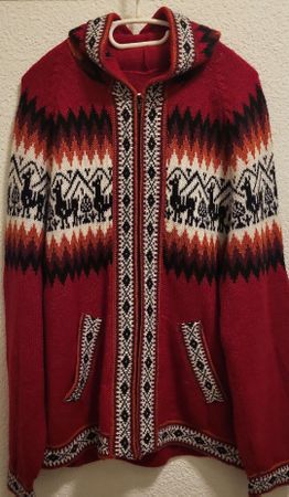 Alpaka Strickjacke mit Kapuze, Grösse M, Winter-Look