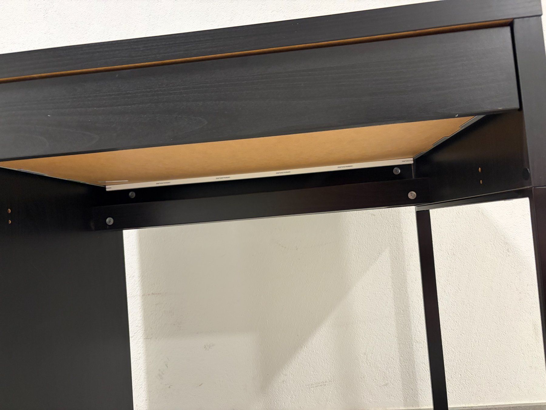 Ikea Scrivanie: Schreibtisch Micke – Usato da Altwis venduto da har_2pny 3
