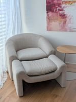 Mielo Sessel und Fusshocker von BOLIA