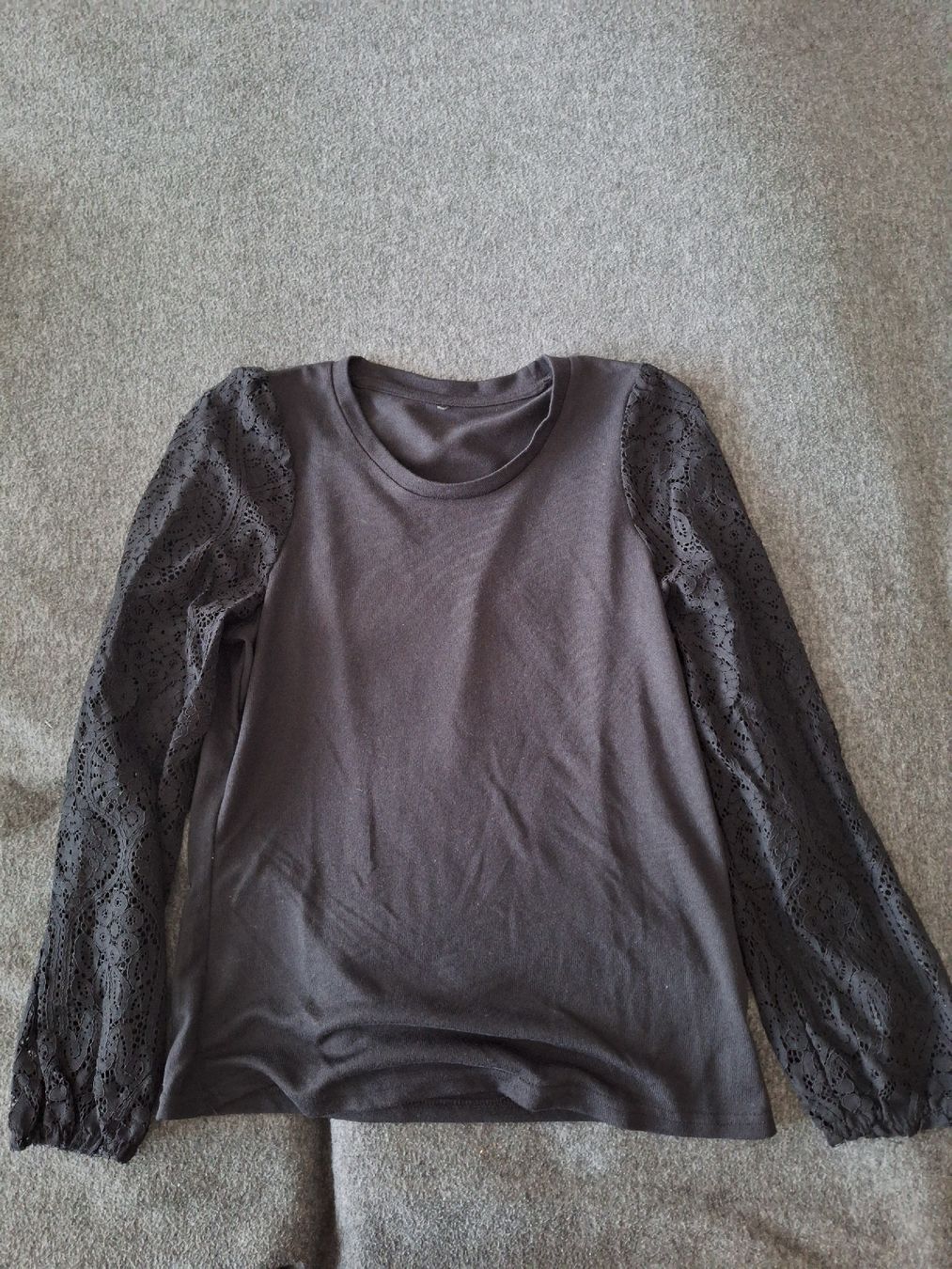 Pullover & Sweatshirts: Shirt – Gebraucht aus Mumpf von SwissDi
