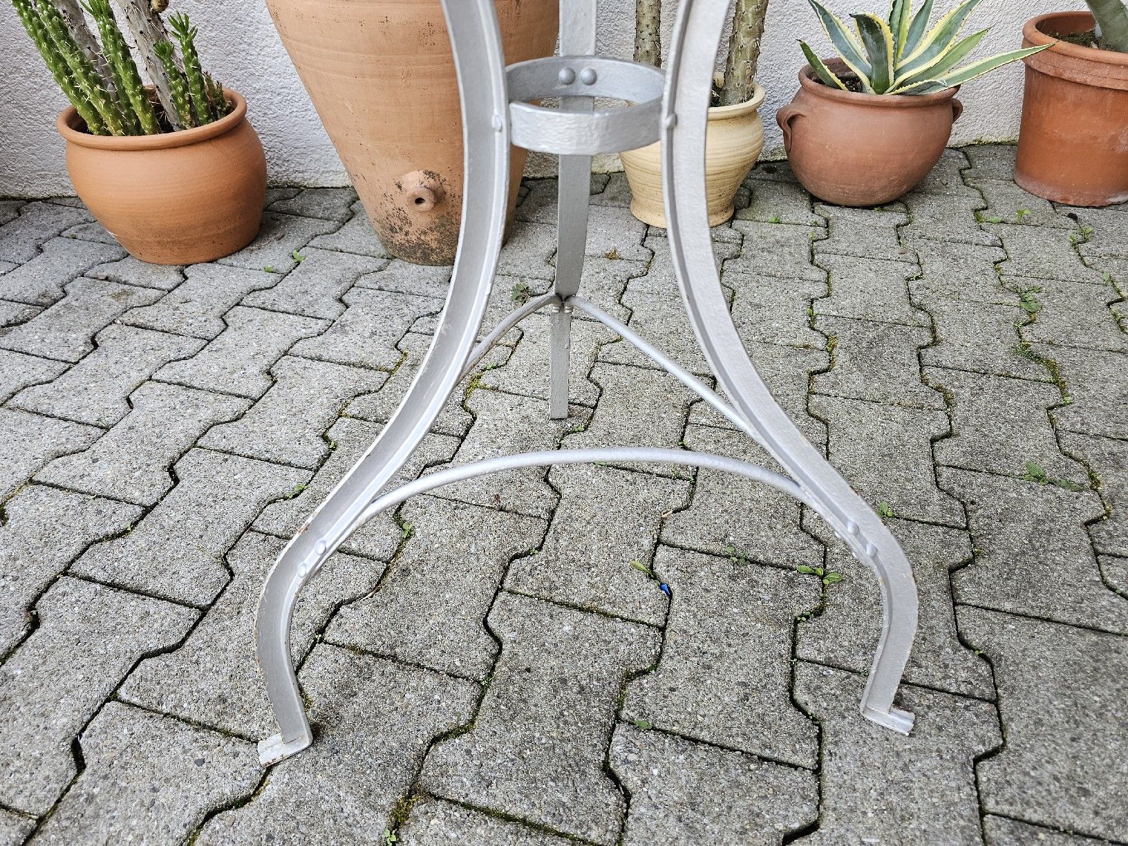 Tavoli: Bistrotisch Metall Tisch antik – Usato da Villnachern venduto da hasta08 4