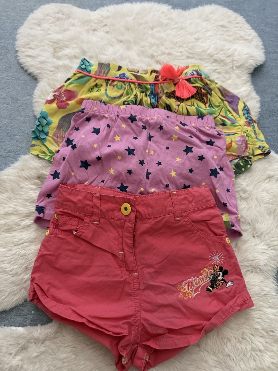 Hosen: Kurze Hosen 92 3er Pack – Gebraucht aus Dällikon von RaMona.-