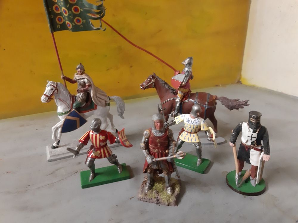 Jouets: Guerriers du Moyen-âge,  plomb – D'occasion à Monthey par Jmbois 1