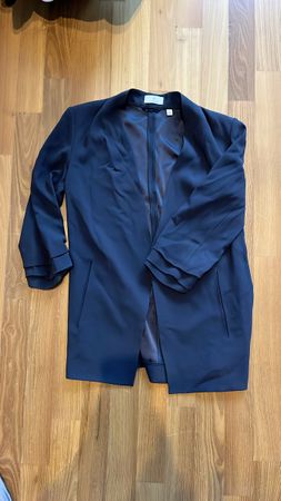 ARITZIA BABATON Damenblazer Grösse 36/6