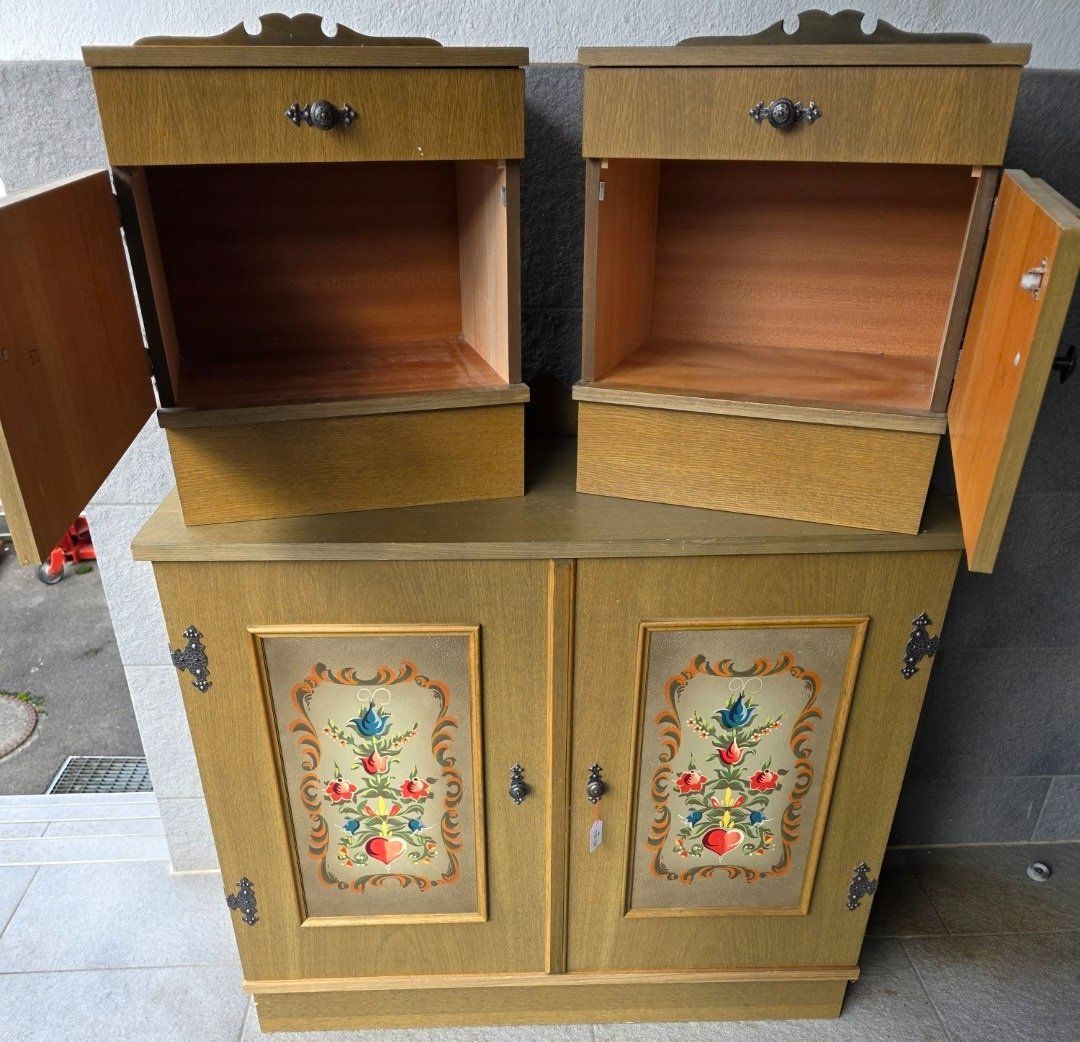 Comodini: Zwei Vogelauer Nachttisch Vintage – Usato da Flums venduto da Flumsantik 2