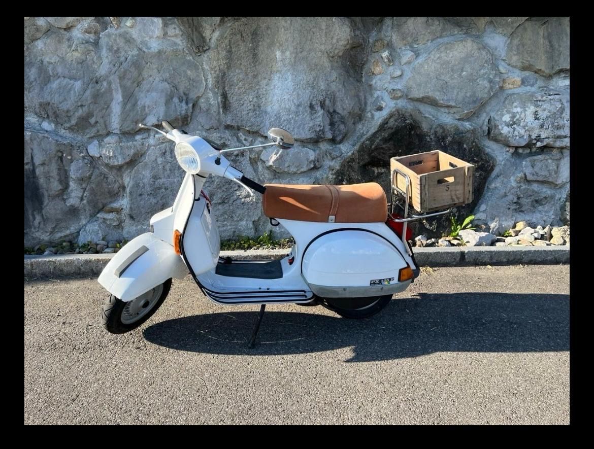 Piaggio Scooter: Vespa PX 125 E – Usato da Schwyz venduto da jil_ms9r