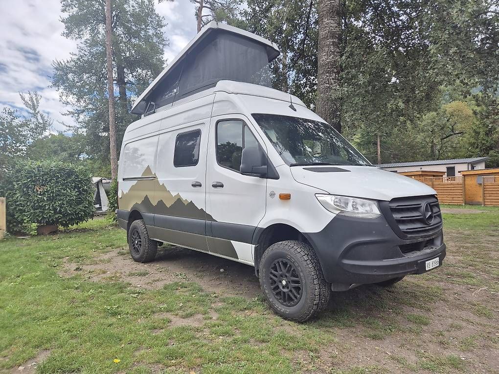 Mercedes-Benz Camping Fahrzeuge: Mercedes Sprinter V6 / 4x4 Van aménagé – Gebraucht aus sion von jonmazz 1