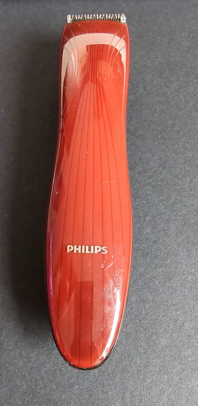 Philips Gesichtspflege: Philips Beardtrimmer series 5000 QT4022 – Gebraucht aus Biel/Bienne von Djdreamx