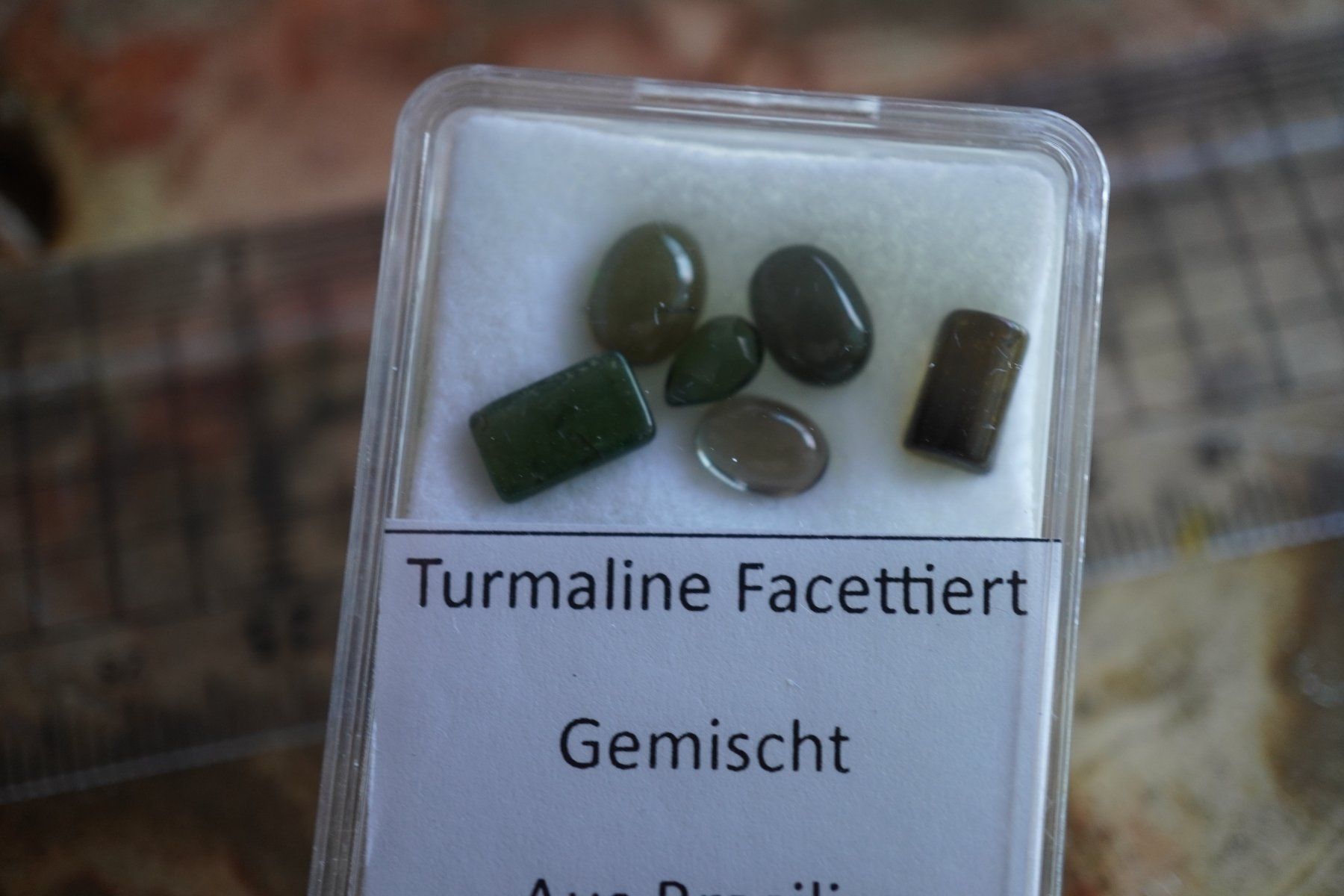 Pietre preziose: Turmalin  Lot Gemisch in BOX – Nuovo e nell'imballaggio originale da Eschenbach SG venduto da topstone