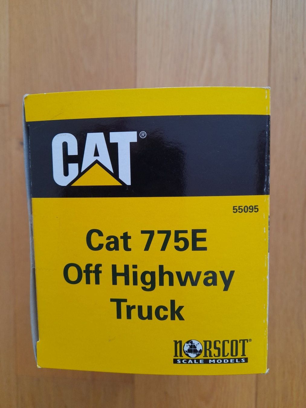 Modellautos: CAT 775 E Muldenkipper, Metallmodel M 1 : 64, NEU – Neu und originalverpackt aus Binz von kiddo1999 1