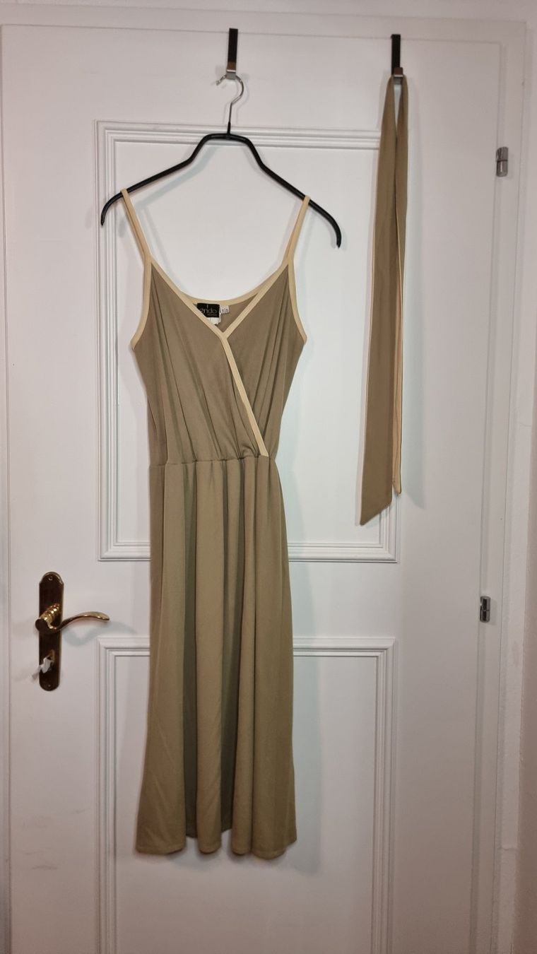 Kleider: Vintages Elegantes kleid mit Jäckchen, Gr. 38/40 – Gebraucht aus Wald ZH von CapLux 2