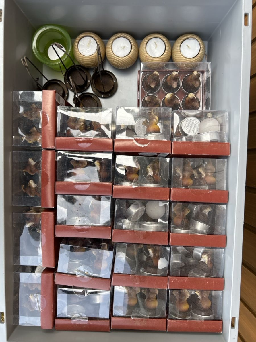 Candele: Tischkerzen Eichhörnchen – Usato da Schindellegi venduto da Stiche55