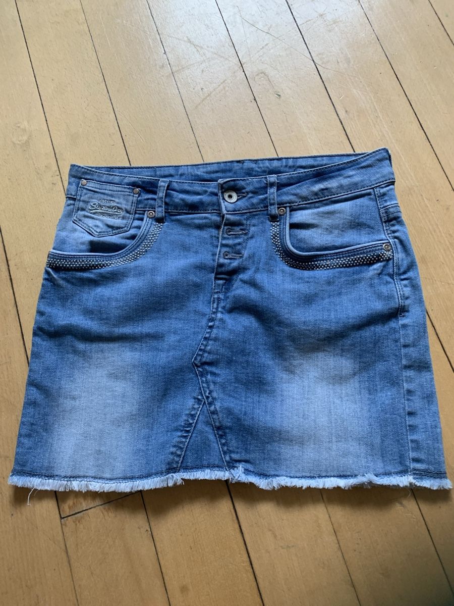 Superdry Gonne: Minijupe superdry – Nuovo (secondo la descrizione) da zürich venduto da Josmon