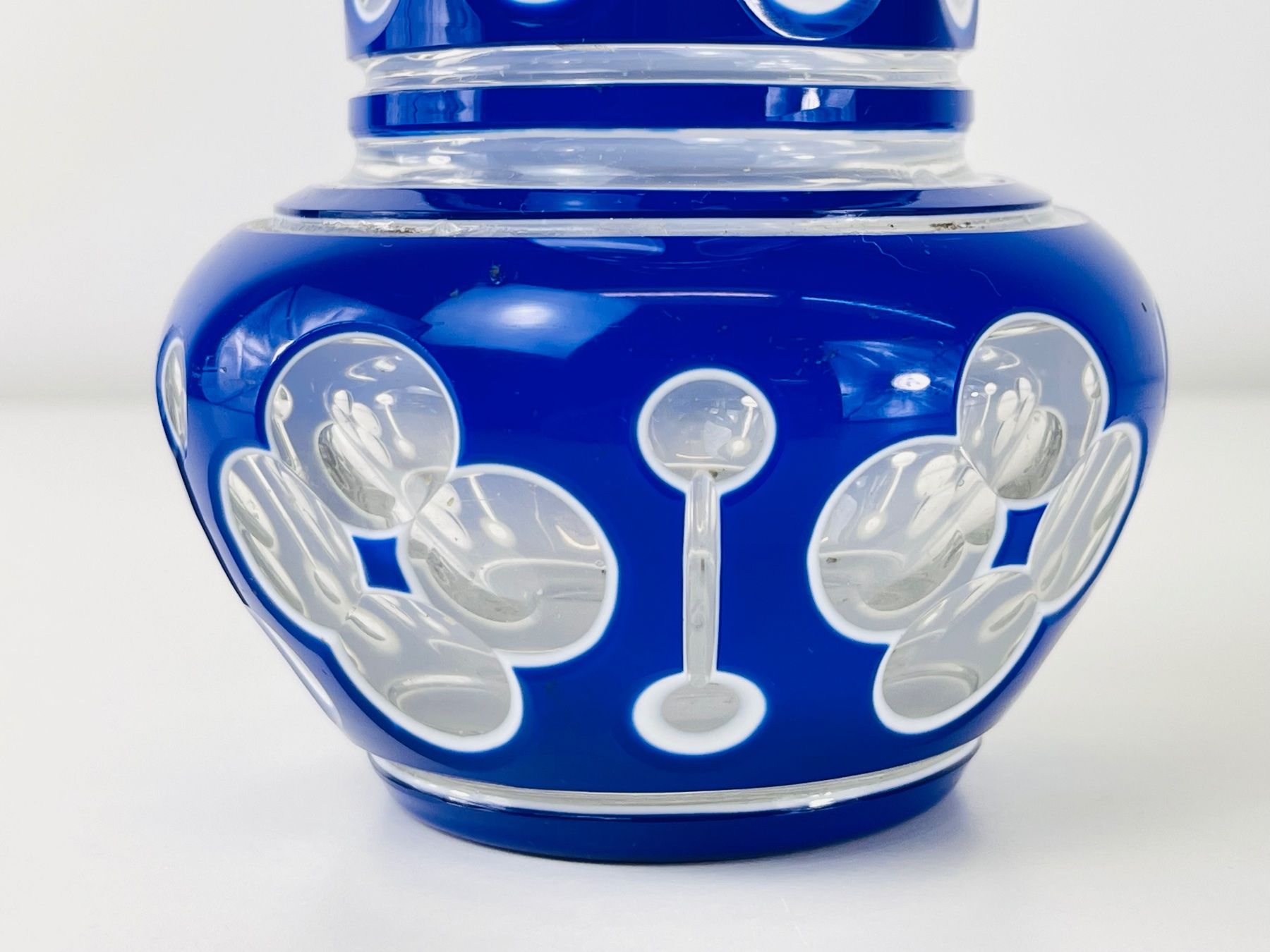 Caraffe: Karaffe Böhmisches Glas Kobaltblau/Weiss – Usato da Zürich venduto da Arche_Brockenhaus 5