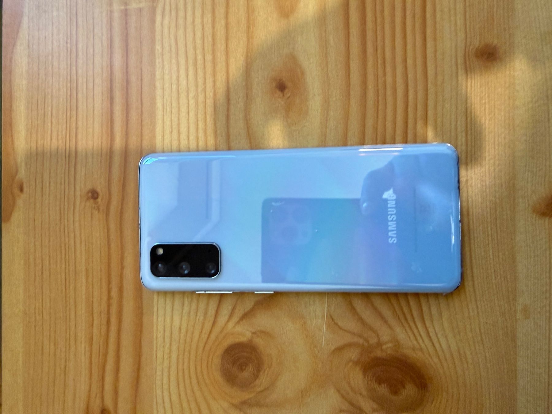 Samsung Telefoni cellulari / Smartphones: Samsung Galaxy S20 5G – Usato da Le Grand-Saconnex venduto da mordjane1996
