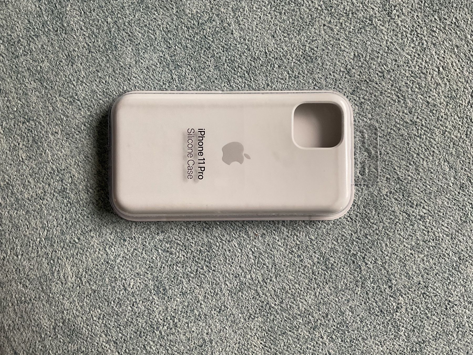 Coques & Protection écran: Apple iPhone 11 Pro Silikon Hülle  weiss – Neuf avec emballage d'origine à Winterthur par elbarto85